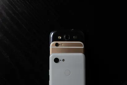 أبوستاموس كازينو تطبيق الهاتف المحمول